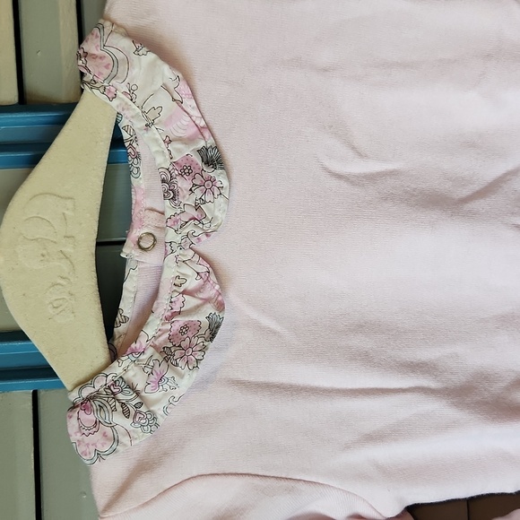 Jacadi Paris Light Pink Long Sleeve Onesie - Picture 3 of 13